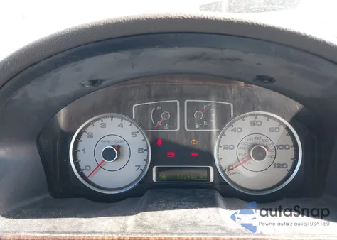 2008 Ford Taurus Limited z USA, uszkodzony, nr VIN 1FAHP25W78G133063